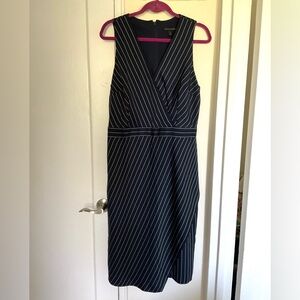 Banana Republic Factory faux wrap navy blue pinstripe dress. Size 14 Tall.